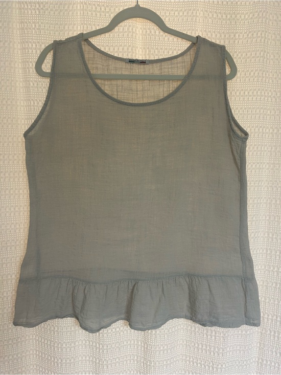 Eileen Fisher Tops - Italian Sleeveless Scoop Neck Tank in Light Gray
